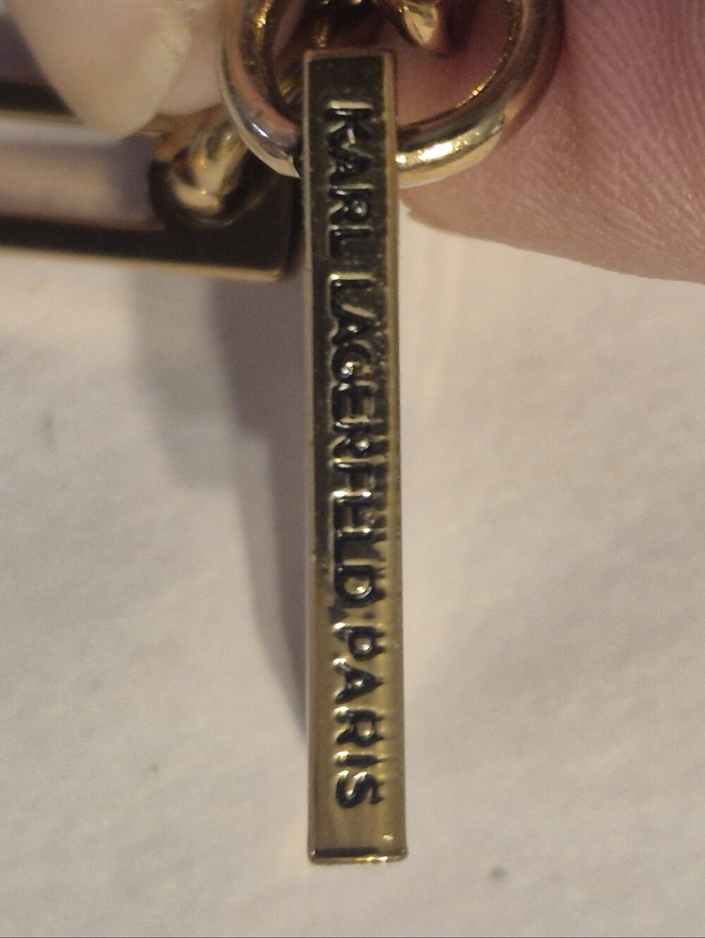 Karl Lagerfeld Charm. - Picture 6 of 6